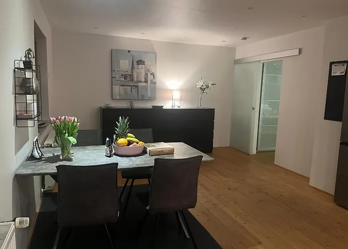 Tritt Ein Bring Glueck Herein - Exquisite 75 Qm - Messenaehe - Parkplatz - Flughafennaehe