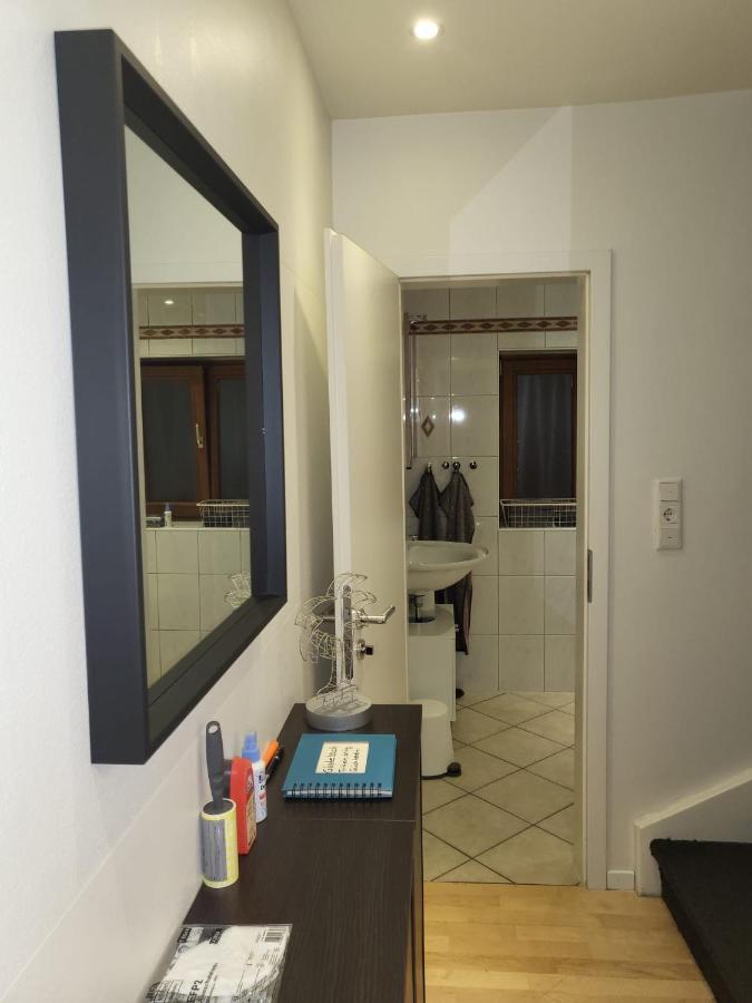 Tritt Ein Bring Glueck Herein - Exquisite 75 Qm - Messenaehe - Parkplatz - Flughafennaehe