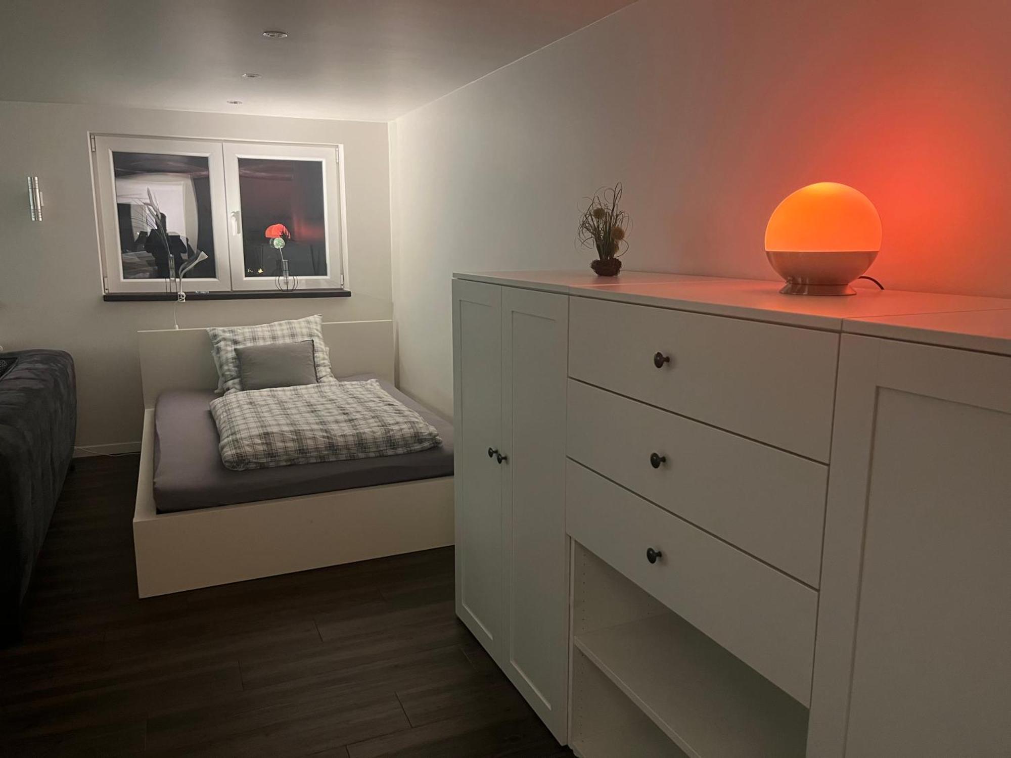 Tritt Ein Bring Glueck Herein - Exquisite 75 Qm - Messenaehe - Parkplatz - Flughafennaehe Apartment Dusseldorf