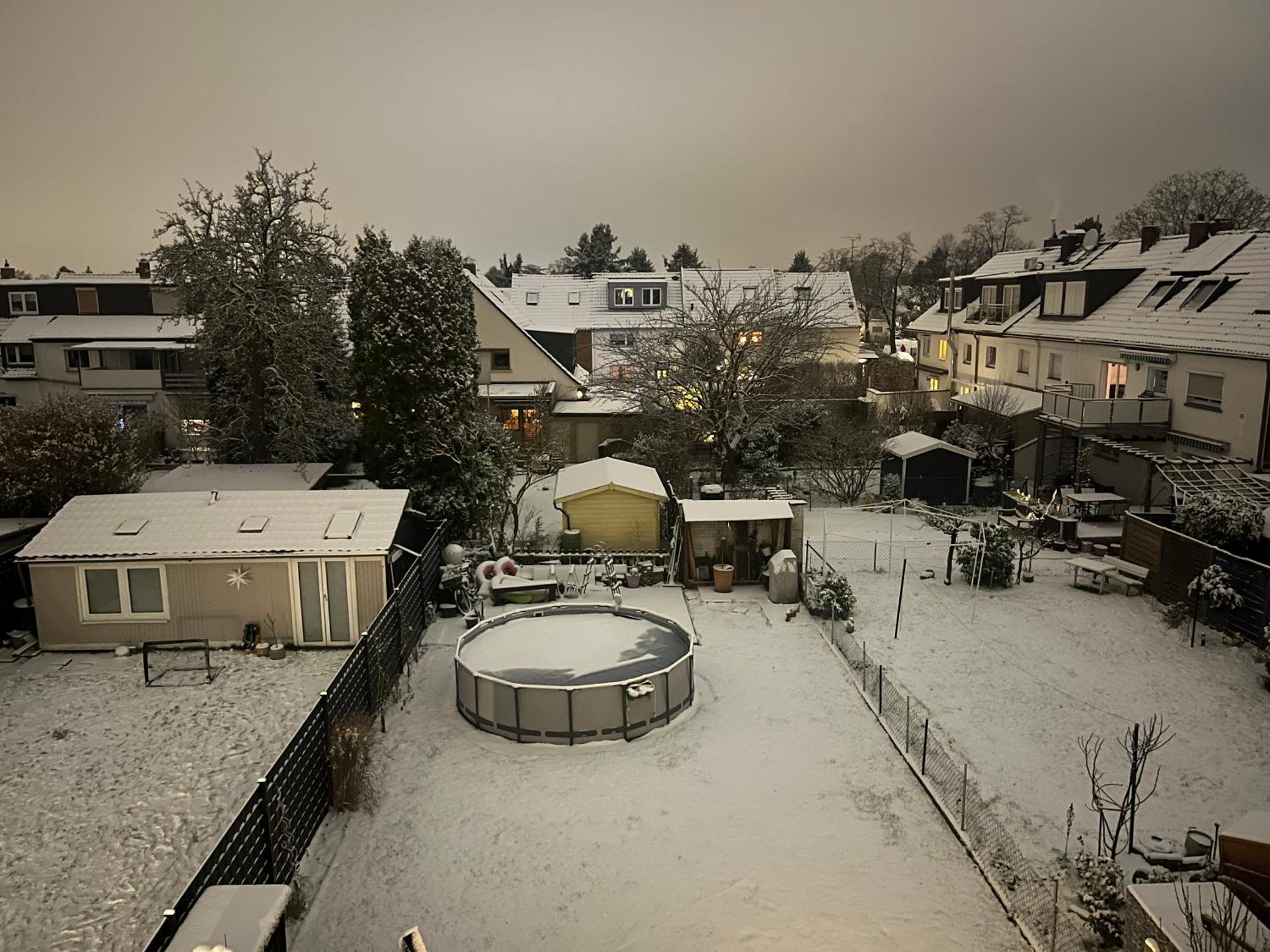 Apartment Tritt Ein Bring Glueck Herein - Exquisite 75 Qm - Messenaehe - Parkplatz - Flughafennaehe Dusseldorf
